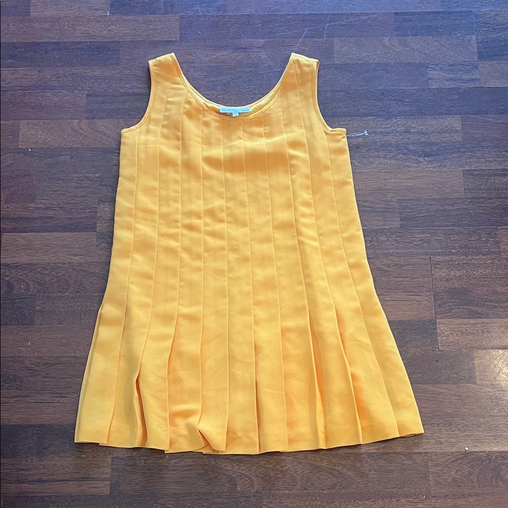 Laundry By Shelli Segal Yellow Pleated Dress size 6